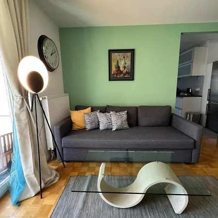 Daire Renovated In An Attractive Location Ljubljana